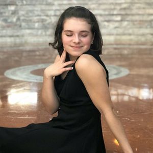 Meet your Posher, Emma